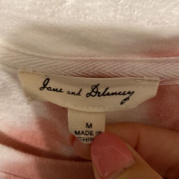 Pink and white tie dye 3/4 length sweatshirt with button accents - Picture 2 of 9